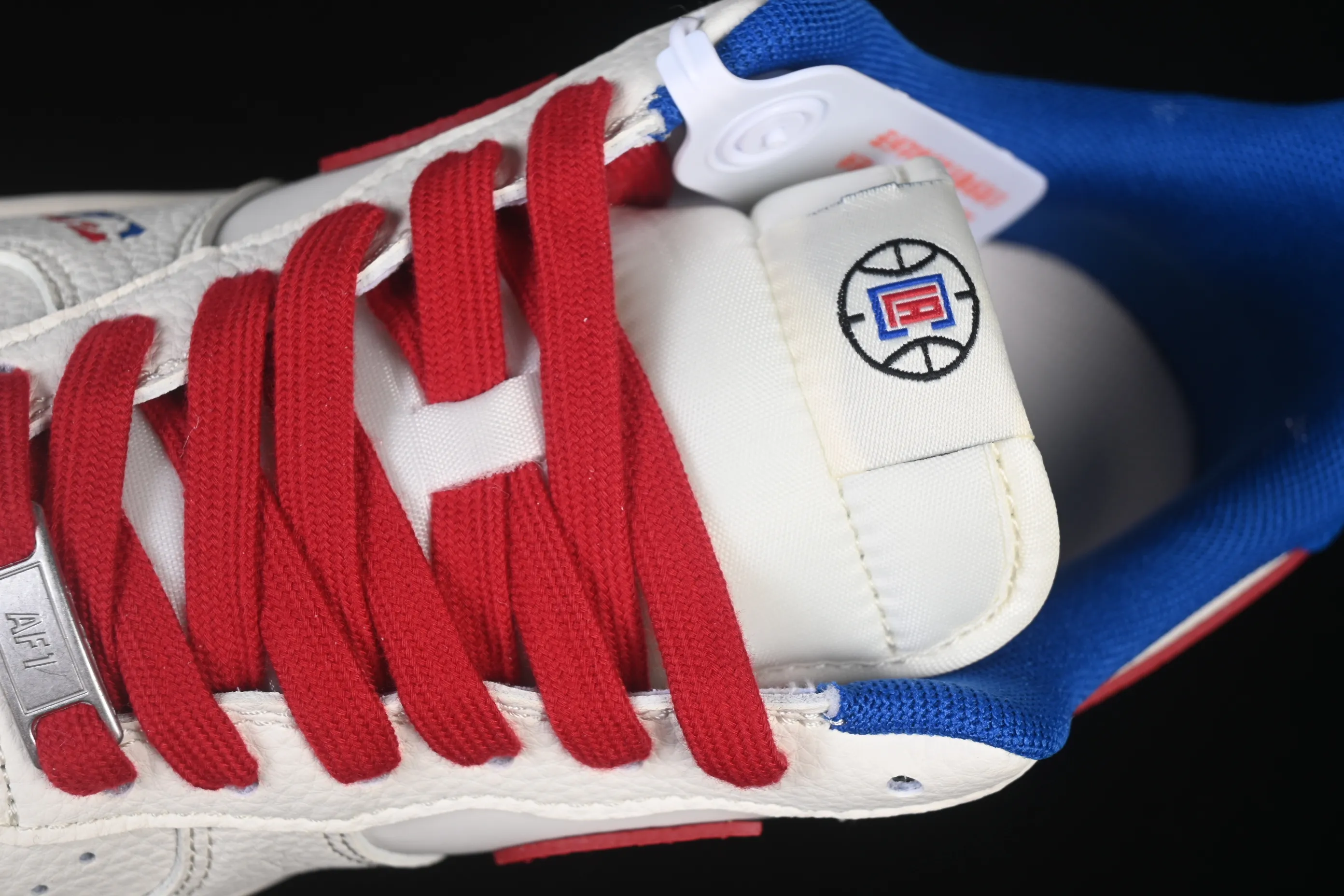 All categories Nk Air Force 1 Air Force series Nk Air Force 1 Low Air Force low-top Nike Air Force 1'07 Low NBA joint Clippers beige blue and red Air Force 1 low-top casual sneakers QW5606-274